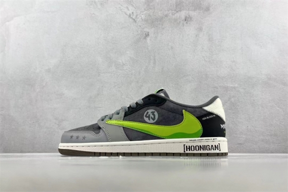 Travis Scott x Air Jordan 1 Low CZ0790-043