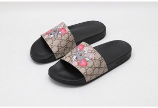 Gucc* Sandal31