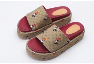 Gucc* Sandal70