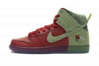 Nike Dunk SB High Strawberry Cough CW7093-600