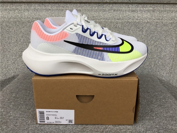 Nike Zoom Fly 5 Carbon Plate Running Shoe DX1599-100